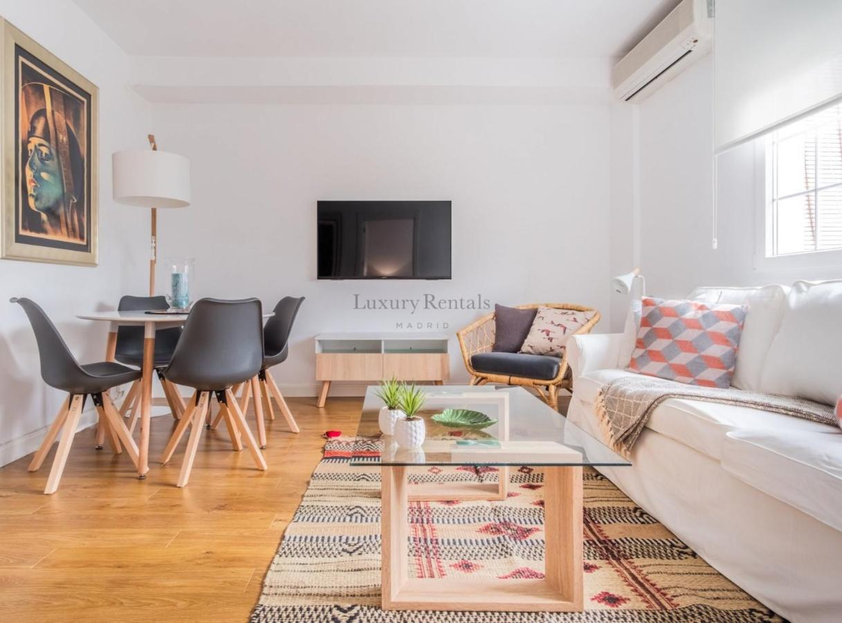 Appartement Castello V à Madrid Extérieur photo